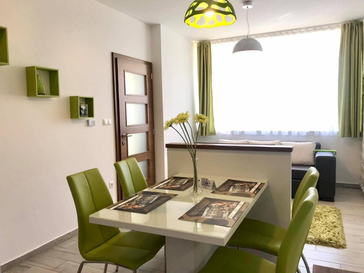 Rubin Eszter Apartman Sarvar Ngoại thất bức ảnh